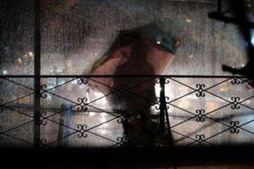 Maltempo, allerta meteo gialla oggi 16 maggio in nove regioni: piogge, temporali e raffiche di vento Maltempo, allerta meteo gialla oggi 16 maggio in nove regioni: piogge, temporali e raffiche di vento