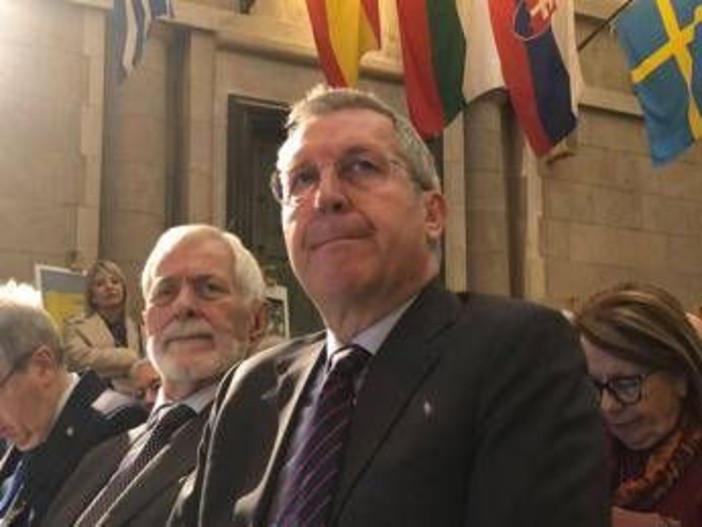 Società, Della Vedova (+Europa): "Vittime di guerra tema di lacerante attualità" Società, Della Vedova (+Europa): "Vittime di guerra tema di lacerante attualità"