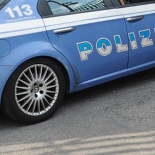 Giallo a Ferrara, donna trovata morta vicino alla stazione: indagini in corso Giallo a Ferrara, donna trovata morta vicino alla stazione: indagini in corso