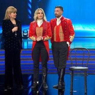 Ballando, gli infortuni fermano Fialdini-Pernice: &quot;Non abbiamo scelta&quot;