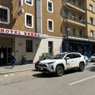 Milano, aggressore in fuga raccontava in tv: &quot;Buon feeling con i colleghi&quot;