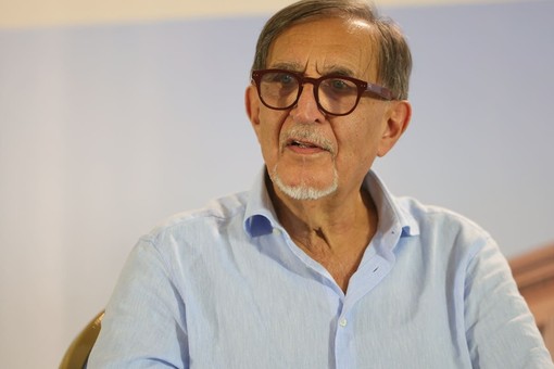 La Russa ricorda Guccini “Ha accompagnato con la sua musica intere generazioni” La Russa ricorda Guccini “Ha accompagnato con la sua musica intere generazioni”
