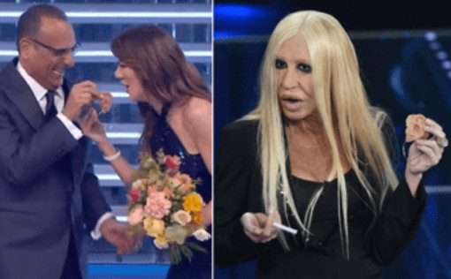 Sanremo 2026, Conti restituisce (dopo 10 anni) l'orecchio finto a Virginia Raffaele Sanremo 2026, Conti restituisce (dopo 10 anni) l'orecchio finto a Virginia Raffaele