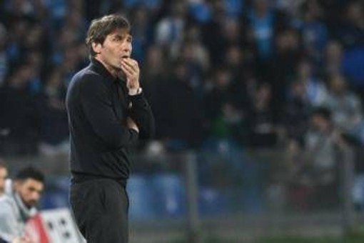 Conte festeggia: &quot;Godiamoci lo scudetto. Futuro? Io e De Laurentiis siamo due vincenti&quot;