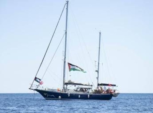 Israele: &quot;Nave con a bordo Greta Thunberg dirottata verso le coste israeliane&quot;