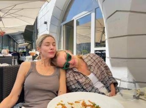Sarah Felberbaum adotta Gaia, la figlia che De Rossi ha avuto con la precedente moglie