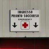Vomito, diarrea e febbre alta per 25 bambini dopo giornata al mare a Cosenza: tutti ricoverati Vomito, diarrea e febbre alta per 25 bambini dopo giornata al mare a Cosenza: tutti ricoverati
