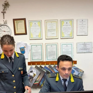 Maxi frode Iva nelle telecomunicazioni, imprenditore ai domiciliari a Roma