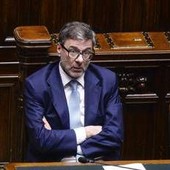 Giorgetti: "Chiederemo all'Ue il massimo per l'energia e lo 0,9% per la difesa"