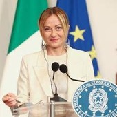 Governo Meloni, il documento sui record: "Più stabilità per un'Italia più forte" Governo Meloni, il documento sui record: "Più stabilità per un'Italia più forte"