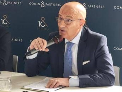 Terziario, Bella (Confcommercio): "Valorizzare ogni settore di quello di mercato"