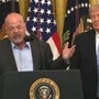 Trump, show alla Casa Bianca con la star di 'Affari di famiglia'