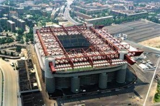 Vendita San Siro, nove indagati in inchiesta per turbativa d'asta Vendita San Siro, nove indagati in inchiesta per turbativa d'asta