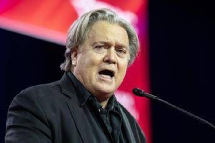 Ucraina, Bannon e mondo Maga contro invio armi: &quot;Ci trascinano in guerra europea&quot;