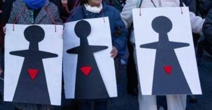 Nel 2025 diminuiscono omicidi e femminicidi, i dati del Viminale