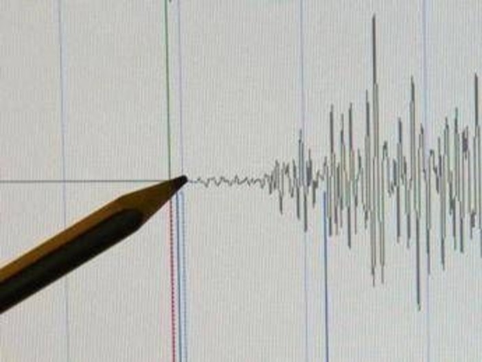 Terremoto in Calabria, scossa di magnitudo 5.1 lungo costa ionica sud orientale