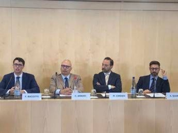 Assogasliquidi: &quot;Rivedere subito regole Ue su emissioni veicoli pesanti&quot;