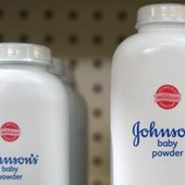Johnson &amp; Johnson offre 5,5 miliardi di dollari per risolvere le cause sul talco