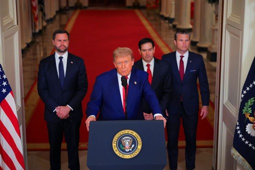Gli Usa attaccano l’Iran, colpiti tre siti nucleari