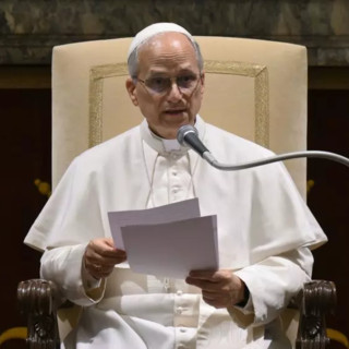 Papa Leone XIV “Basta strumenti di morte, per la pace praticare la giustizia”