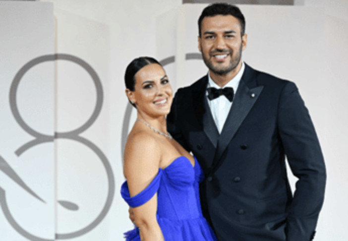 Claudia Dionigi e Lorenzo Riccardi genitori bis: &quot;Benvenuto al mondo Leonardo&quot;