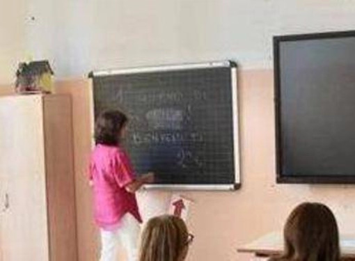 Scuola, stretta di Valditara: &quot;In un prossimo Cdm arresto in flagranza per chi aggredisce i prof&quot;