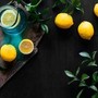 Bere acqua e limone al mattino fa bene? Cosa dice lo scienziato