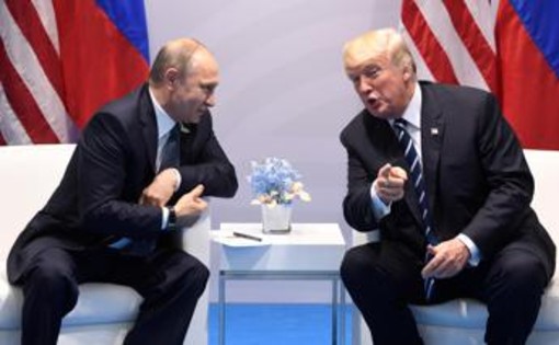 4 luglio, gli auguri di Putin a Trump: "Abbiamo responsabilità come maggiori potenze nucleari" 4 luglio, gli auguri di Putin a Trump: "Abbiamo responsabilità come maggiori potenze nucleari"