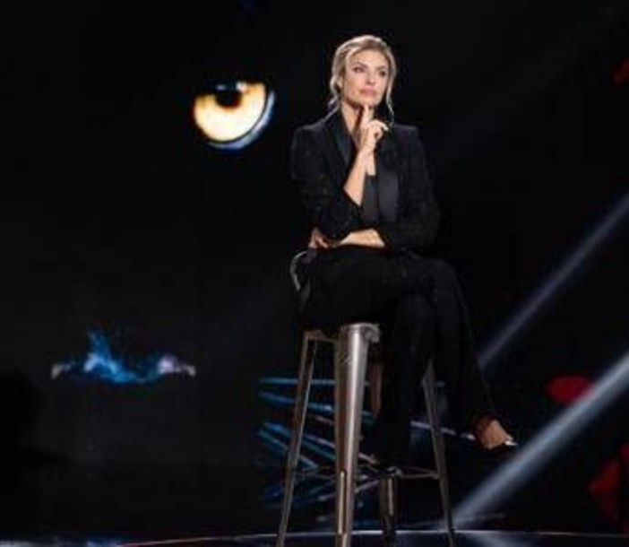 Belve, Martina Colombari commossa: &quot;Scelte dolorose per mio figlio, Billy mi ha salvata&quot;