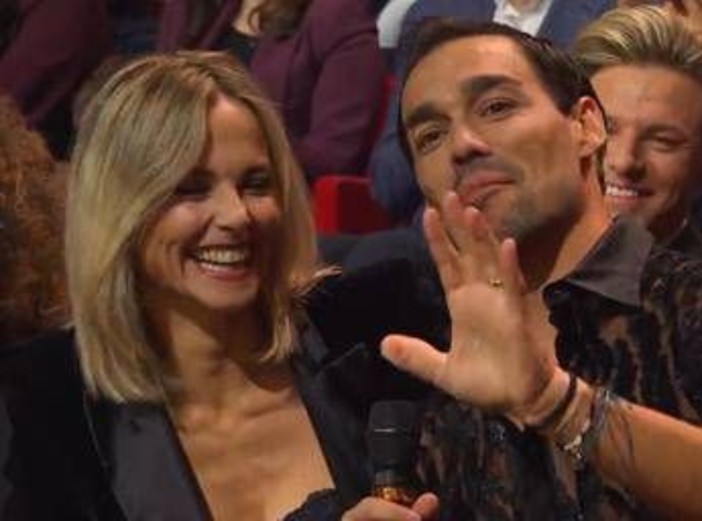 Ballando, lastra-gate chiarito in diretta. Fognini: "Un equivoco, ho chiesto scusa" Ballando, lastra-gate chiarito in diretta. Fognini: "Un equivoco, ho chiesto scusa"