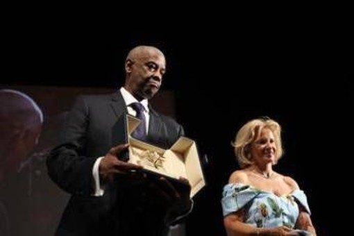 Cannes, palma d'oro ad honorem a sorpresa per Denzel Washington