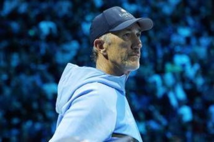 Sinner e i crampi, Cahill: "Jannik fortunato, ma siamo fieri di lui"