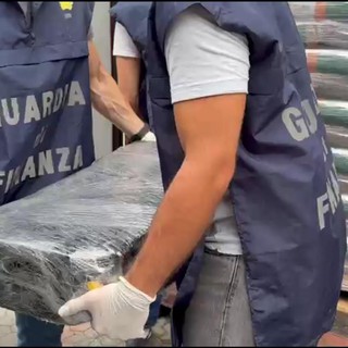 Sequestrati al porto di Gioia Tauro 113 kg di cocaina