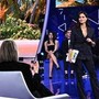 Isola dei famosi, anticipazioni puntata di oggi: ospiti Cruciani e Scintilla