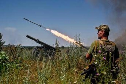 Ucraina, Trump: &quot;Armi Usa tramite alleati Nato&quot;. E annuncia &quot;dichiarazione importante&quot; sulla Russia