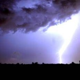 Maltempo e forti temporali al Nord, scatta allerta gialla in due regioni