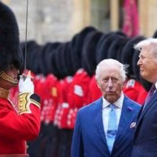 Trump e quell'ossessione per i reali inglesi (e Lady Diana): &quot;Incontrarli vuol dire avercela fatta&quot;