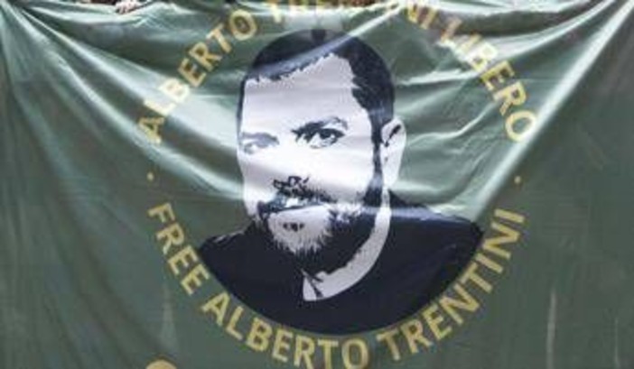 Trentini in carcere in Venezuela, gli eurodeputati: "Chiediamo atto di umanità, sia liberato" Trentini in carcere in Venezuela, gli eurodeputati: "Chiediamo atto di umanità, sia liberato"