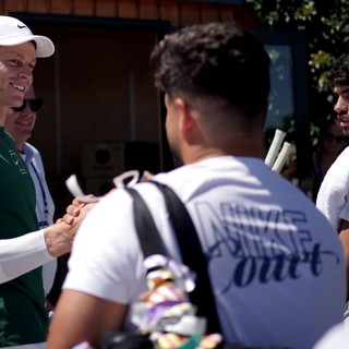 Sinner a caccia del 1° titolo a Wimbledon, Alcaraz per il tris