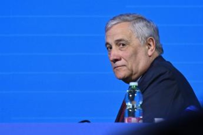Cittadinanza, Tajani: &quot;Avanti su Ius Scholae. Lega contro? Non devo chiedere permesso&quot;
