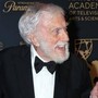 Dick Van Dyke compie 100 anni: "Non è abbastanza, si vuole vivere di più" Dick Van Dyke compie 100 anni: "Non è abbastanza, si vuole vivere di più"