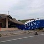 Tir sfonda un caseificio dopo lo scontro con un'auto: un morto e due feriti a Capalbio