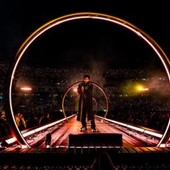The Weeknd, la prima notte a San Siro è un’odissea nel pop futuristico The Weeknd, la prima notte a San Siro è un’odissea nel pop futuristico