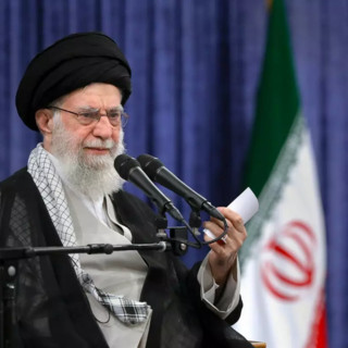 Iran, Khamenei “Mai compromessi con i sionisti”