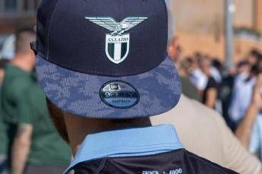 Poliziotto aggredito dopo gol Juve, ultras laziale condannato a 3 anni