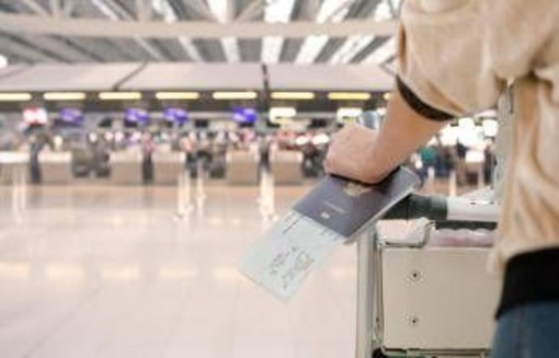 Viaggiare all'estero, regole e consigli per vacanze in sicurezza