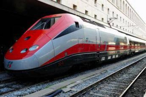 Guasto tecnico sull'alta velocità Roma–Napoli: ritardi fino a 90 minuti