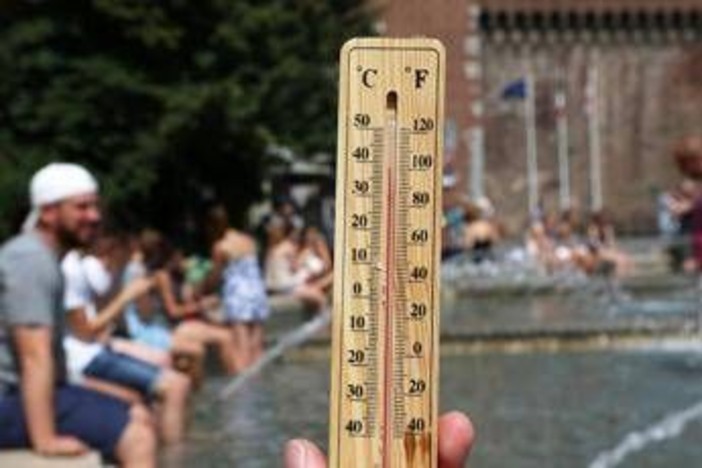 Meteo, nel weekend ancora sole e alte temperature. Poi da mercoledì la svolta Meteo, nel weekend ancora sole e alte temperature. Poi da mercoledì la svolta