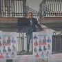 Amministrative, candidato sindaco del cosentino sale sul palco vestito da Pinocchio Amministrative, candidato sindaco del cosentino sale sul palco vestito da Pinocchio