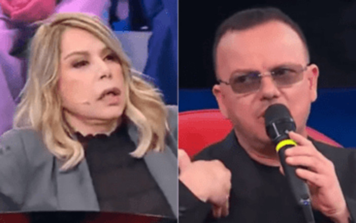 Gigi D'Alessio contro Anna Pettinelli, botta e risposta ad Amici: cosa è successo Gigi D'Alessio contro Anna Pettinelli, botta e risposta ad Amici: cosa è successo